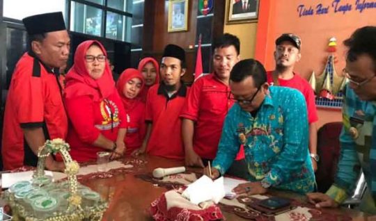 Ini Penjelasan Kadis Sosial Lampung tentang Data Penerima Rastra dan PKH