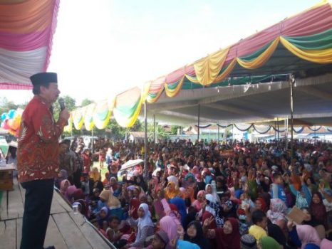 Kampanye di Rumbia, Herman HN Tegaskan akan Perbaiki Jalan