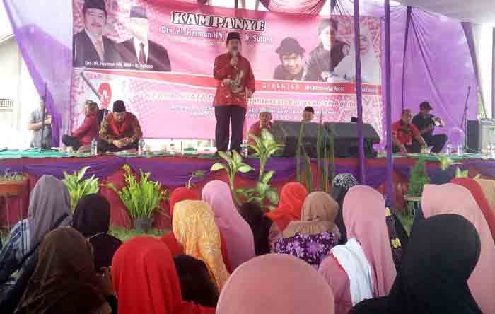 Masyarakat Pringsewu : Herman HN Harus Jadi Gubernur Untuk Beri Sekolah dan Berobat Gratis