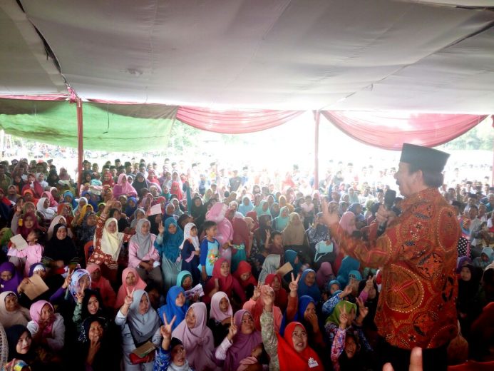 Kampanye di Lampung Tengah, Masyarakat Ingin Herman HN Bangun Jalan Mulus