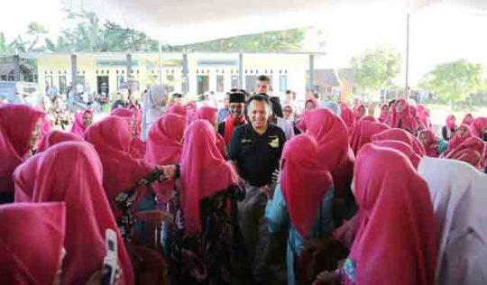 Warga Seputih Mataram, Minta Program Wisata Rohani Ridho Masuk Ponpes
