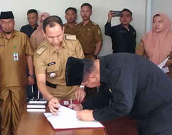 Yusuf Kohar Merolling Dua Pejabat Eselon Pemkot Bandarlampung