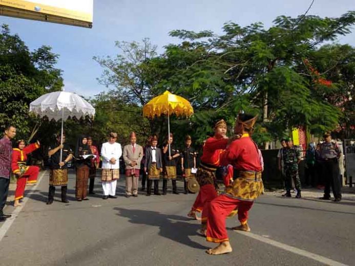Parade Budaya KPU Bandarlampung Berlangsung Meriah