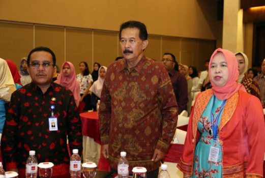 Pemprov Lampung dan BKKBN Beri Anugerah Kencana Bagi Duta GenRe 2018