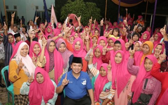 Jembatan Gantung Dekatkan Warga Sidomulyo dengan Ridho Ficardo