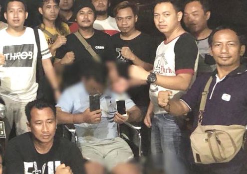 Tukang Cukur Rambut Pelaku Pembunuhan Dihadiahi Timah Panas