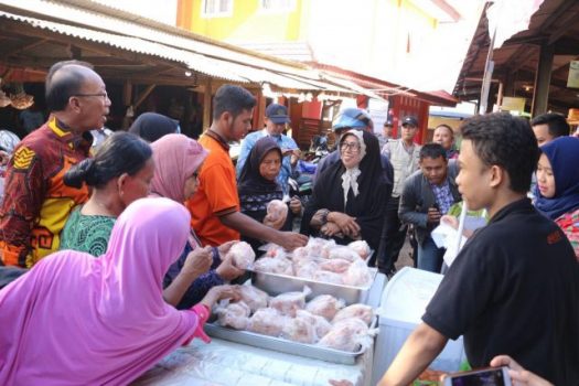 Pemprov Kembali Gelar Pasar Murah Serentak di Tiga Pasar