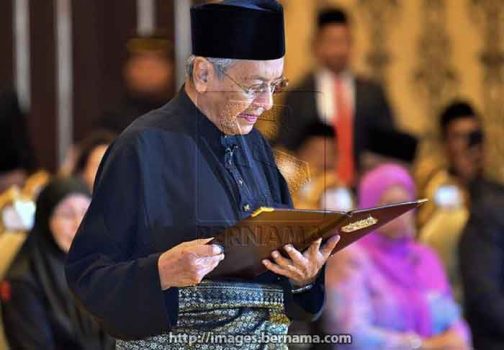 Mahathir Mohammad Kini Resmi Kembali Jadi Perdana Menteri Malaysia