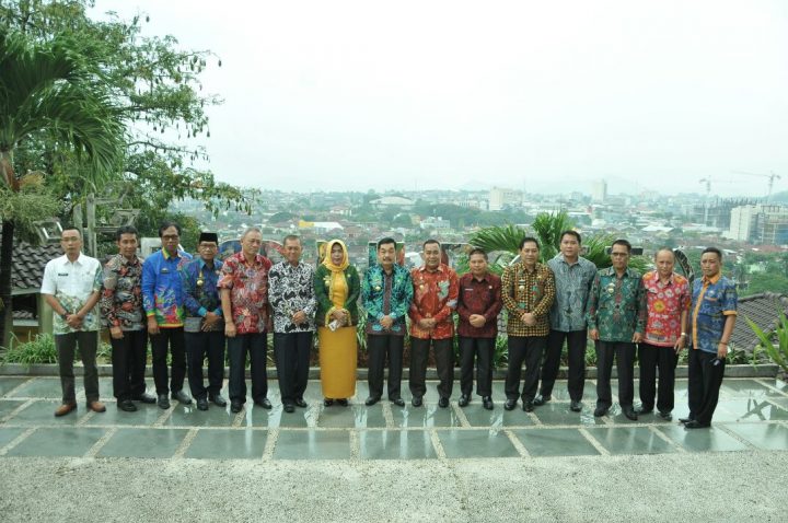 Hamartoni Dorong Peneguhan Komitmen Pengembangan TIK dan SPBE di Provinsi dan Kabupaten/Kota.