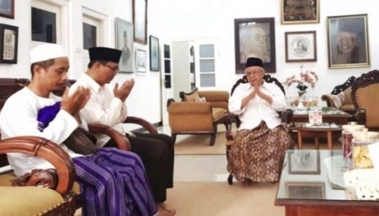 H-4 Idul Fitri, Cawagub Ahmad Jajuli Sowan ke Ponpes Tebu Ireng