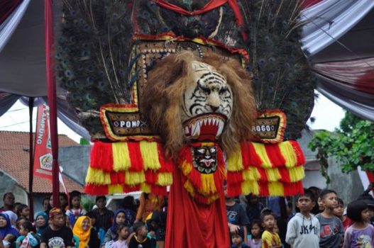 Kampanye Terakhir Herman HN, Pujakusuma Hibur Masyarakat dengan Reog dan Jatilan