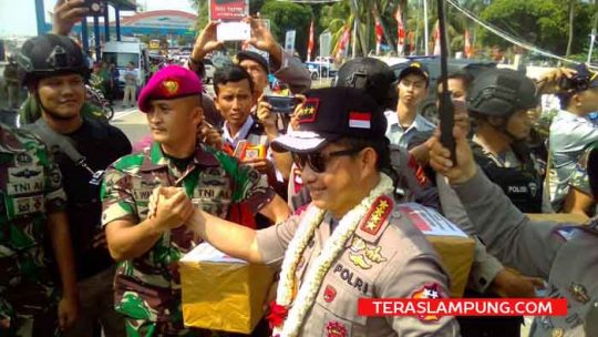 Kapolri dan Panglima TNI Pantau Arus Mudik Lebaran 2018 di Pelabuhan Bakauheni