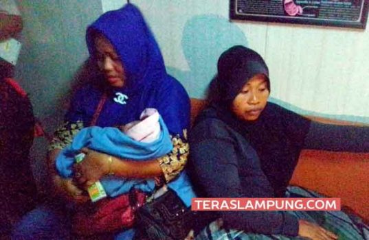 Pemudik Asal Banten Ini Melahirkan di Dalam Kapal di Selat Sunda