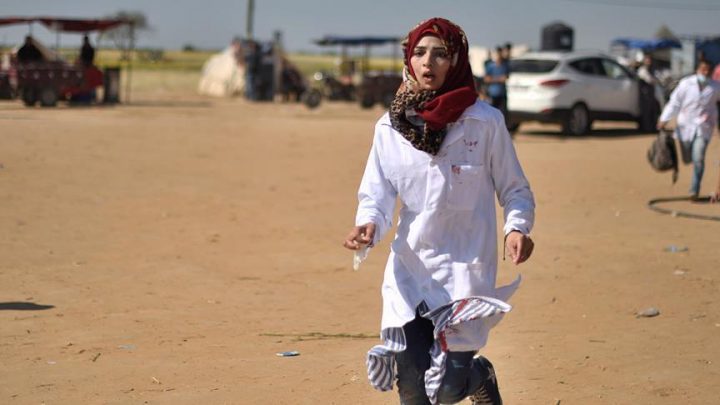 Sadis, Pasukan Israel Tembak Mati Perempuan Paramedis Palestina