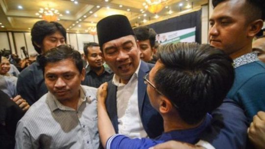 Quick Count Pilgub Jabar, Ridwan Kamil – Uu Ruzhanul Ulum Unggul
