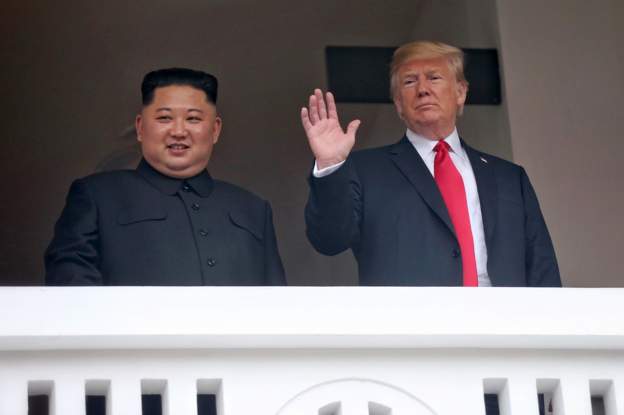 Bertemu di Singapura, Donald Trump dan Kim Jong-un Sepakati Denuklirisasi
