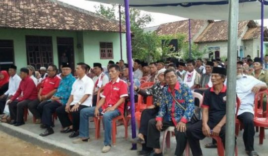 Banyak Jalan Rusak, Warga Lamteng Sepakat Menangkan Herman HN – Sutono