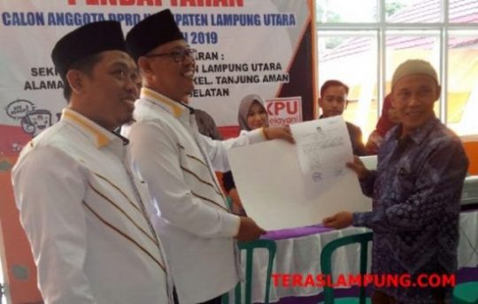 Di Lampura, PKS Partai Pertama Daftarkan Calegnya ke KPU