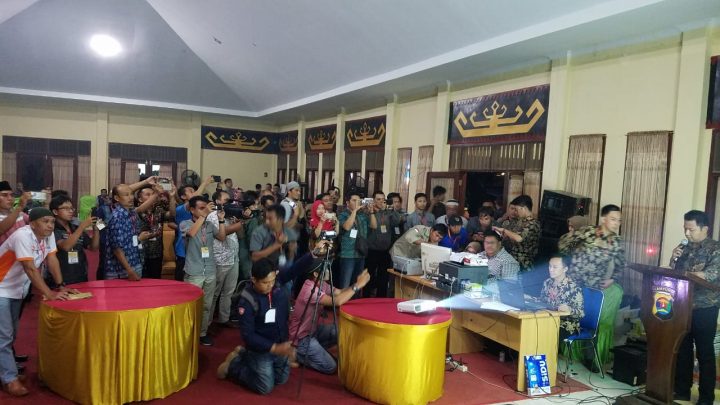 Pleno KPU: Dewi Handajani-A.M.Sjafi’i Menangi Pilbup Tanggamus
