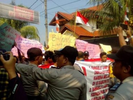 AMPD Desak Bawaslu Tindak Tegas Pelaku Politik Uang Pilgub Lampung