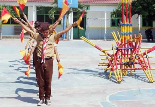 Penutupan MPLS di SMAN 4 Kotabumi Berlangsung Meriah