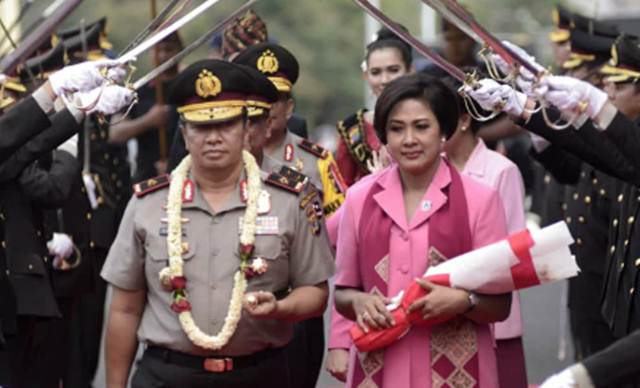 Tiba di Mapolda, Brigjen Purwadi Arianto Disambut Tarian Adat Lampung