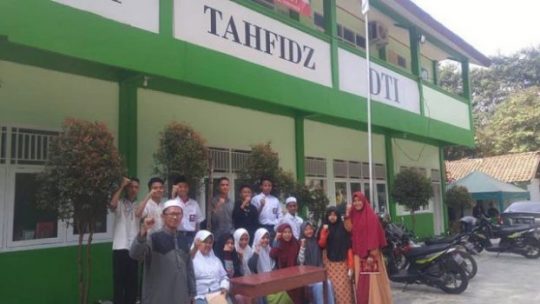 Ma’had DTI Bekasi Siapkan Kader Dai Berbasis IT