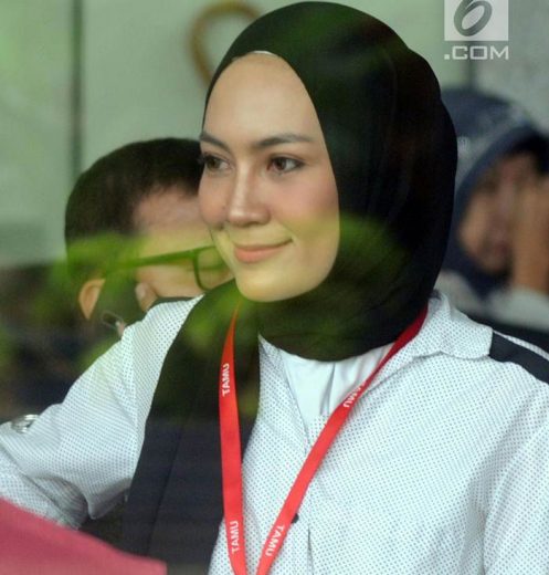 KPK Telisik Dugaan TPPU Gubernur Aceh Lewat Model Steffy Burase