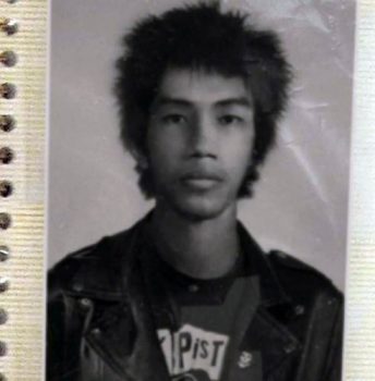 Soal Foto Pemuda Punk Mirip Dirinya Saat Muda, Ini Klarifikasi Jokowi