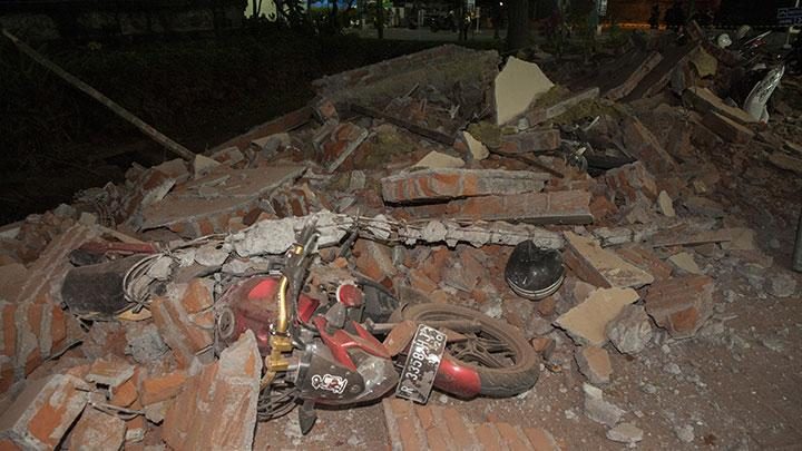 Ini Dua Keanehan Gempa di Lombok yang Menewaskan Puluhan Warga