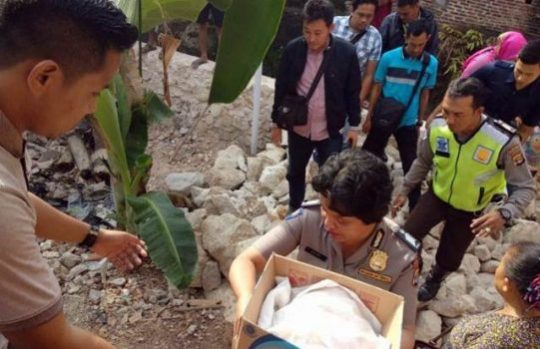 Tentukan Status Orangtua Pembuang Bayinya, Polisi Tunggu Hasil Laboratorium