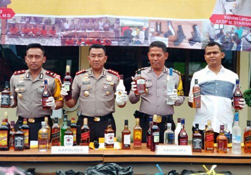 Polres Lamsel Gagalkan Penyelundupan Miras Impor Senilai Rp4 Miliar