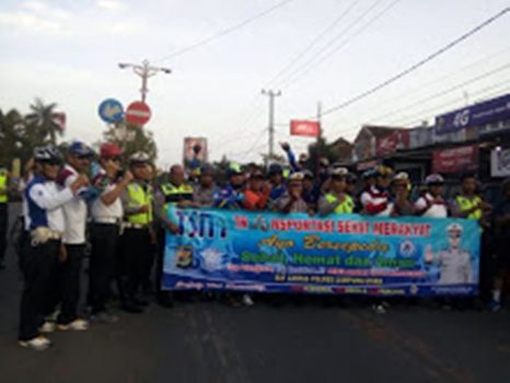 Ratusan Warga Lampura Ikuti Sepeda Santai