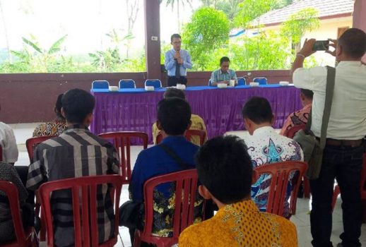 Kejari Lampura Gelar Pelayanan Hukum bagi Aparatur Desa Abung Tengah