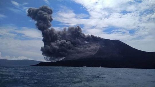 Tanggapan Badan Geologi Tentang Kejadian Tsunami di Selat Sunda 22 Desember 2018