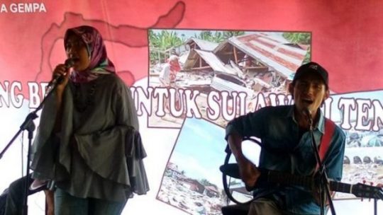 Arinal dan Nunik Galang Dana untuk Korban Gempa-Tsunami di Sulteng