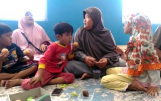 Penyesalan Mendalam Ibu yang Anak Balitanya Masuk Kuali Isi Rebusan Gula