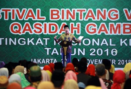 Tutup Festival Qasidah dan Gambus, Presiden Jokowi Senandungkan “Deen Assalam” ala Sabyan