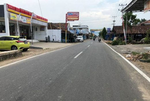 Dulu Jadi Kolam Kubangan, Jalan Pringsewu – Pardasuka Kini Mulus