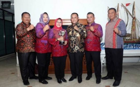 Pemkab Lamsel Raih Anugerah Parahita Ekapraya Kategori Madya