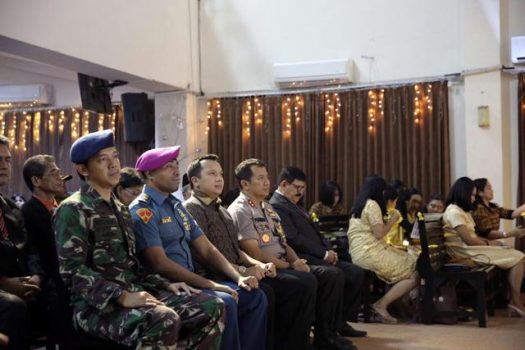 Pengamanan Malam Misa Natal, Gubernur Ridho Dan Kapolda Lampung Kunjungi Gereja