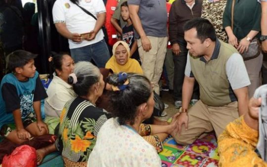 Tsunami Selat Sunda, Gubernur Ridho Pastikan Para Pengungsi Dilayani dengan Baik