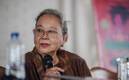 NH Dini Meninggal, Sastrawan Ibunda Sutradara Film Minions