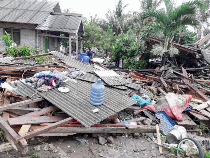 Kondisi Terkini di Desa Pulau Sebesi Pasca-Tsunami di Selat Sunda