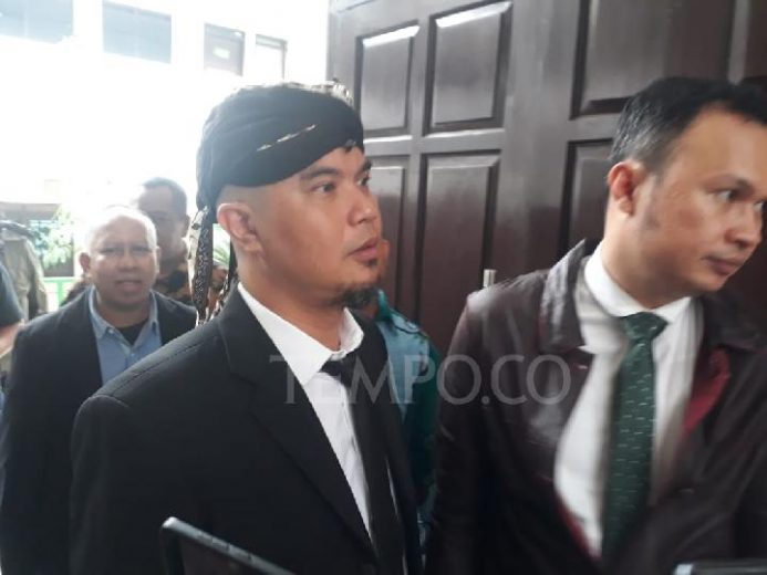 Dituntut 2 Tahun Penjara, Ahmad Dhani Siapkan Dua Pledoi