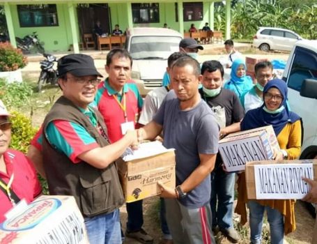 Dinas Koperasi Lampung Salurkan Bantuan untuk Korban Tsunami di Lamsel