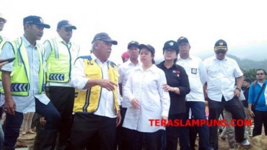 Empat Menteri Kunjungi Korban Tsunami di Lamsel, Ini yang akan Dilakukan Pemerintah