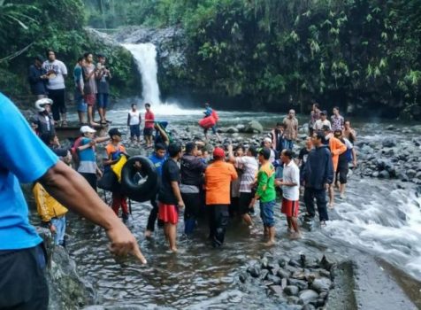 Selfie Berujung Maut,Mahasiswa Asal Kalsel Terseret Pusaran Air di Curug Bayan Banyumas