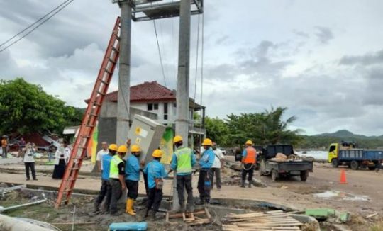 Pasca-Tsunami, PLN Percepat Atasi Masalah Listrik di Lampung Selatan