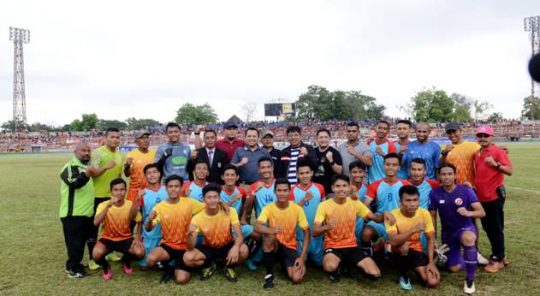 Gubernur Ridho Apresiasi Laga Amal Persija Vs Tim Pra-PON Lampung